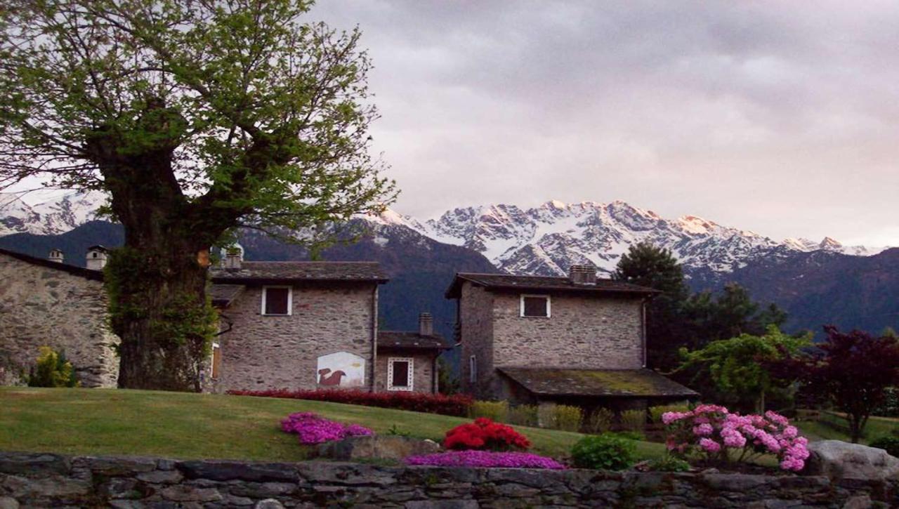 Casa Delle Rose Villa Teglio Exteriör bild